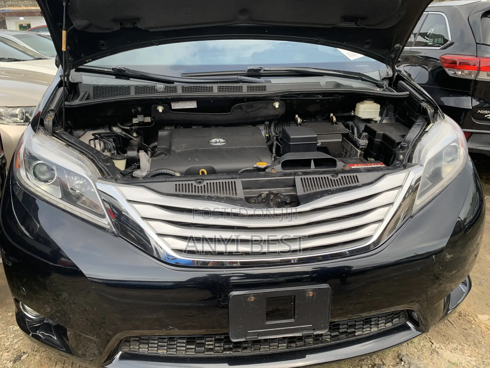Toyota Sienna 2015 Black