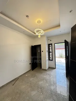 6bdrm Duplex in Banana Island for rent