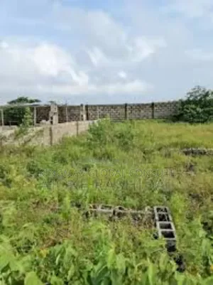 Land for Sale! Plot Size: 1,500 Purpose: Residential