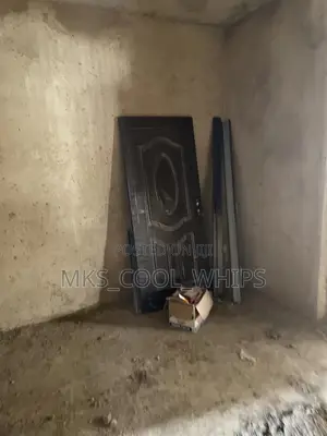 2bdrm Block of Flats in Brains Ams Hammers, Gwarinpa for sale