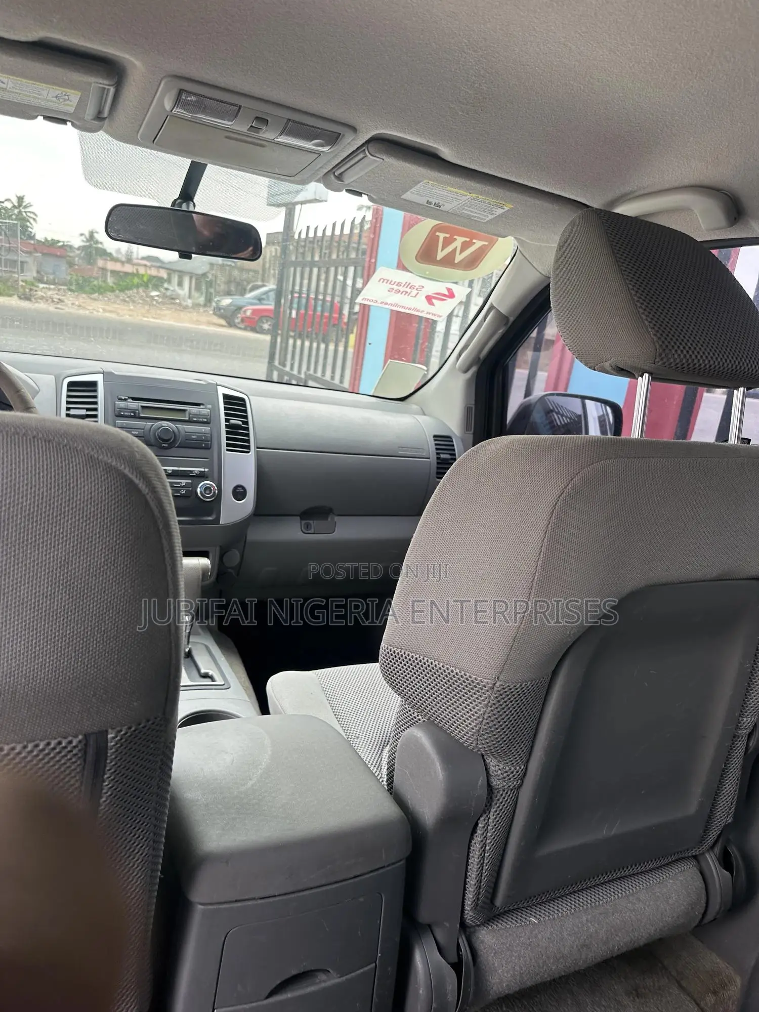Nissan Frontier 2012 White