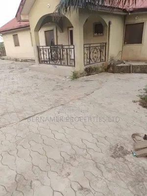 3bdrm Bungalow in Peace Estate, Baruwa for sale