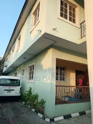 5bdrm Duplex in Omole Phase1 Ikeja for rent