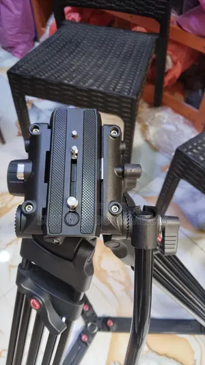 Tripod Stand
