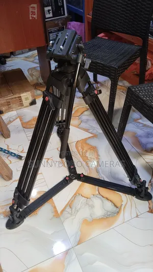 Tripod Stand