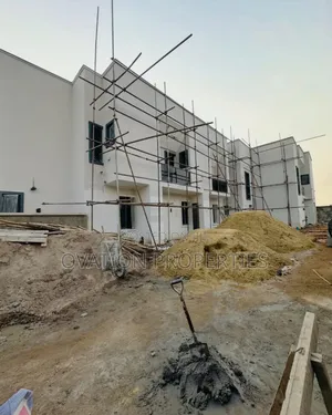 4bdrm Duplex in Ogba Lagos for sale