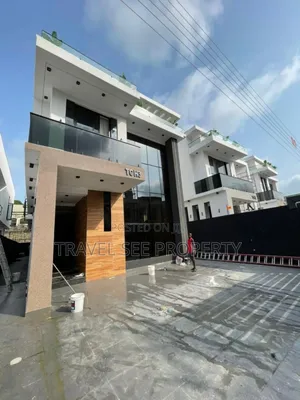 Furnished 5bdrm Duplex in Private Estate Lekki for sale