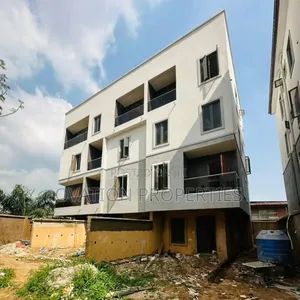 4bdrm Duplex in Maryland for sale
