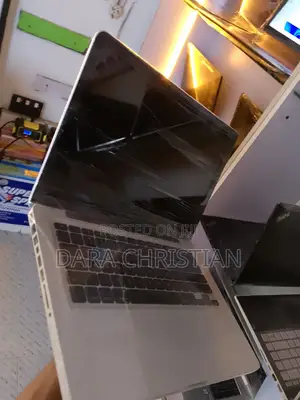 New Laptop Apple MacBook 2012 8GB Intel Core I5 SSD 500GB