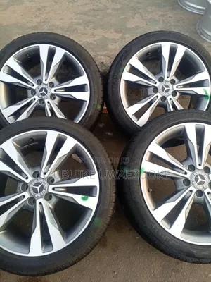 18"Rim Benz With 225/45/18 Tyres Run Flat