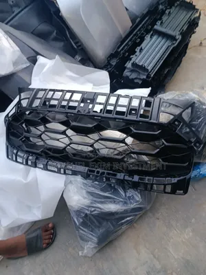 Front Grille Honda HRV 2024 America