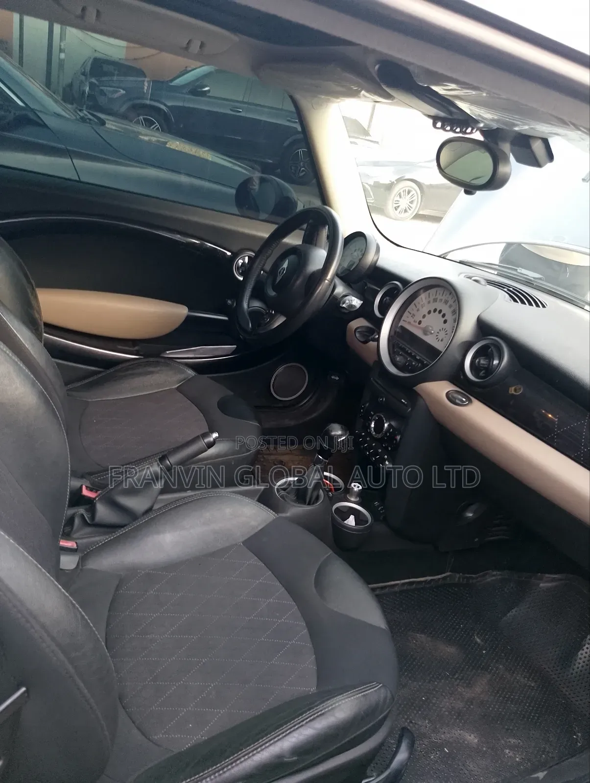 Mini Cooper Classic 2013 Black