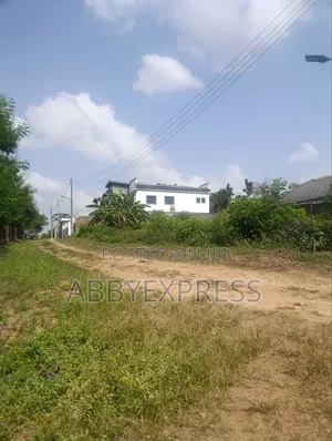 Land for Sale in Oluyole Gra, Ibadan.
