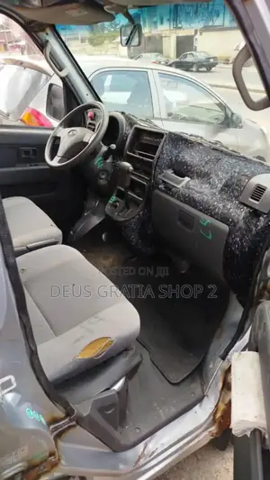 New Daihatsu Hijet 2010 Silver