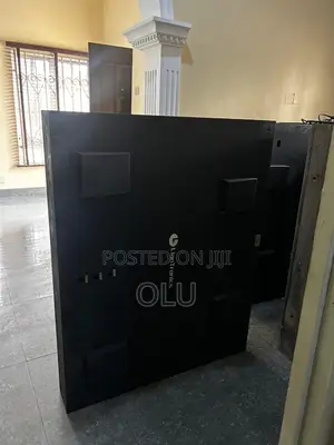 Liantronics P8 Outdoor Led Screen Modules — 60 Units