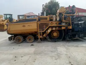 Foreign Used Caterpillar Pv-5 Asphalt Paver.