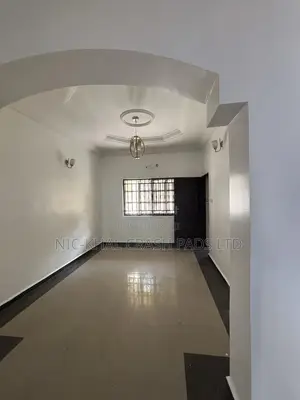 4bdrm Townhouse / Terrace in Jabi for rent