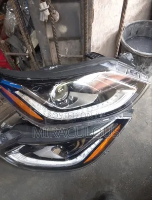 Headlight Chevrolet Volt 2020 Model Set