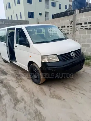Volkswagen Transporter 2005 White