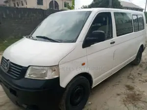 Volkswagen Transporter 2005 White