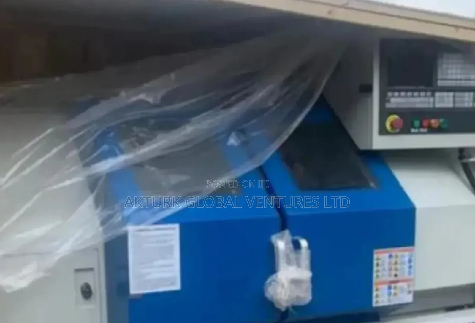 CNC Lathe Machine