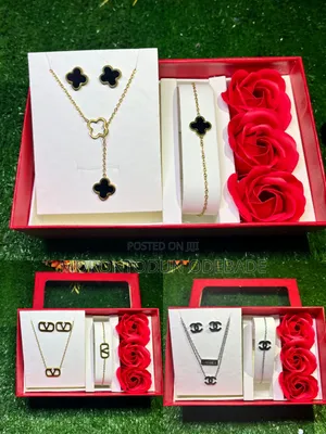 Jewelry Set Simple