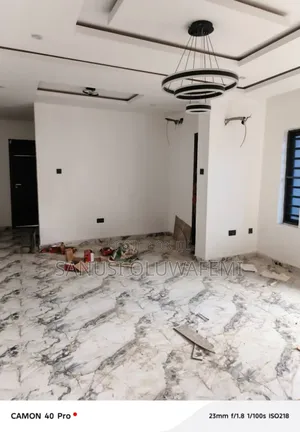 2bdrm Block of Flats in Ikate for rent