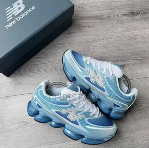 New Balance Abzorb 2000