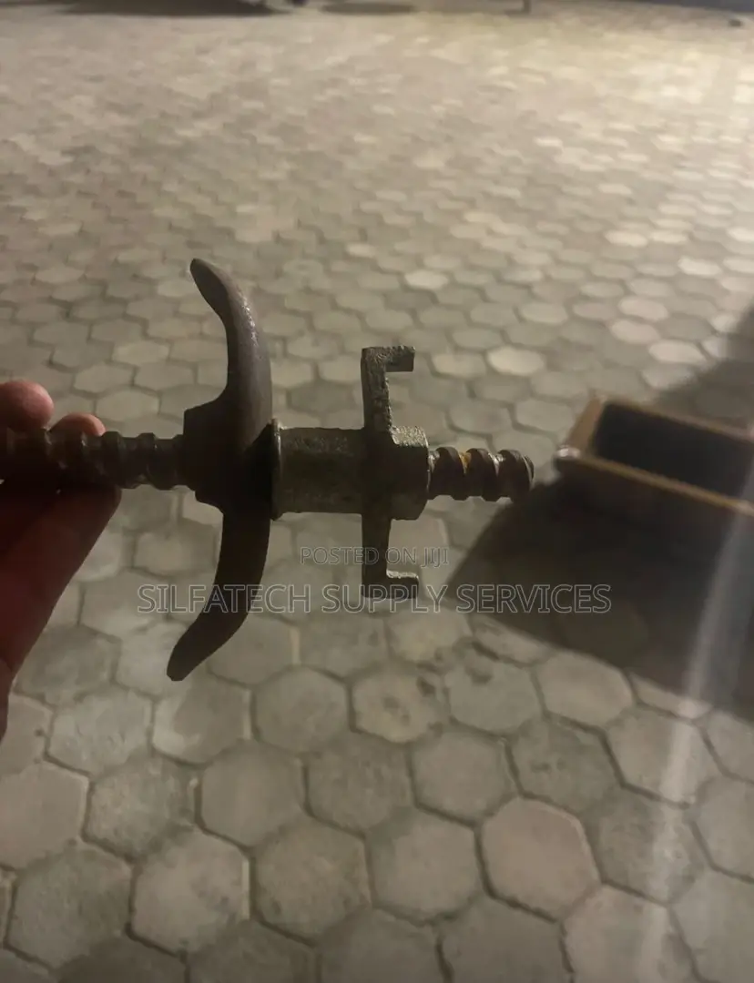 Tie Rod and Its Accessories