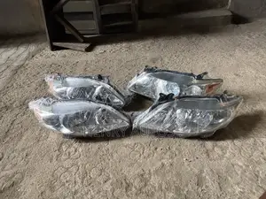 Set Headlights Corolla 2008