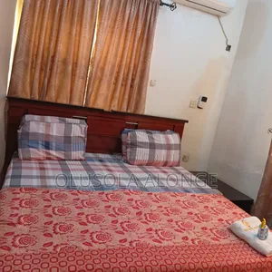 Neatly Well-Furnished Private Room