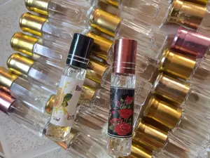 Sparkling Red Pear, Jasmine Petals, Tiare Flower, Vanilla Orchid