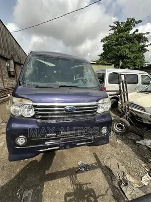 Daihatsu Hijet 2012