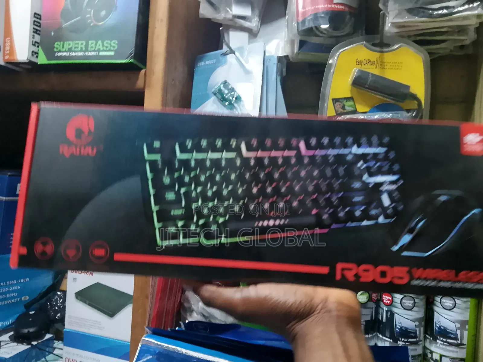 Raiku R905 Wireless Keyboard and Mouse Led Light-Emitting Gaming