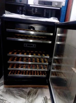 Luxury Built-in Wine Chiller