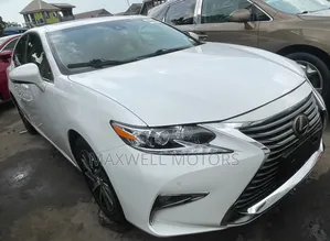 Lexus ES 350 FWD 2017 White