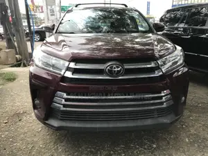 Toyota Highlander Limited 4x2 V6 (3.5L 6cyl 8A) 2018 Burgundy