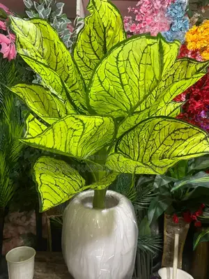 Classic Flower Vase