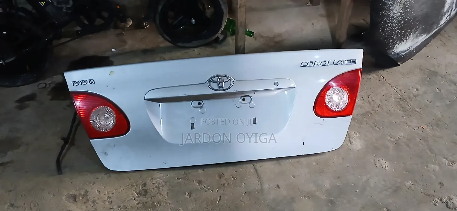 Boot Corolla 2003 / 2005