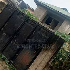 2bdrm Block of Flats in Ayobo for sale