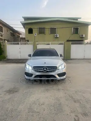 Mercedes-Benz C300 Sport 4dr AWD 4Matic Sedan (2.0L 4cyl 7A) 2015