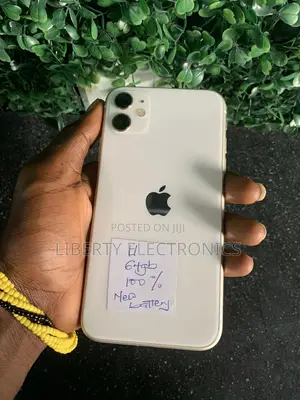 Apple iPhone 11 64 GB White