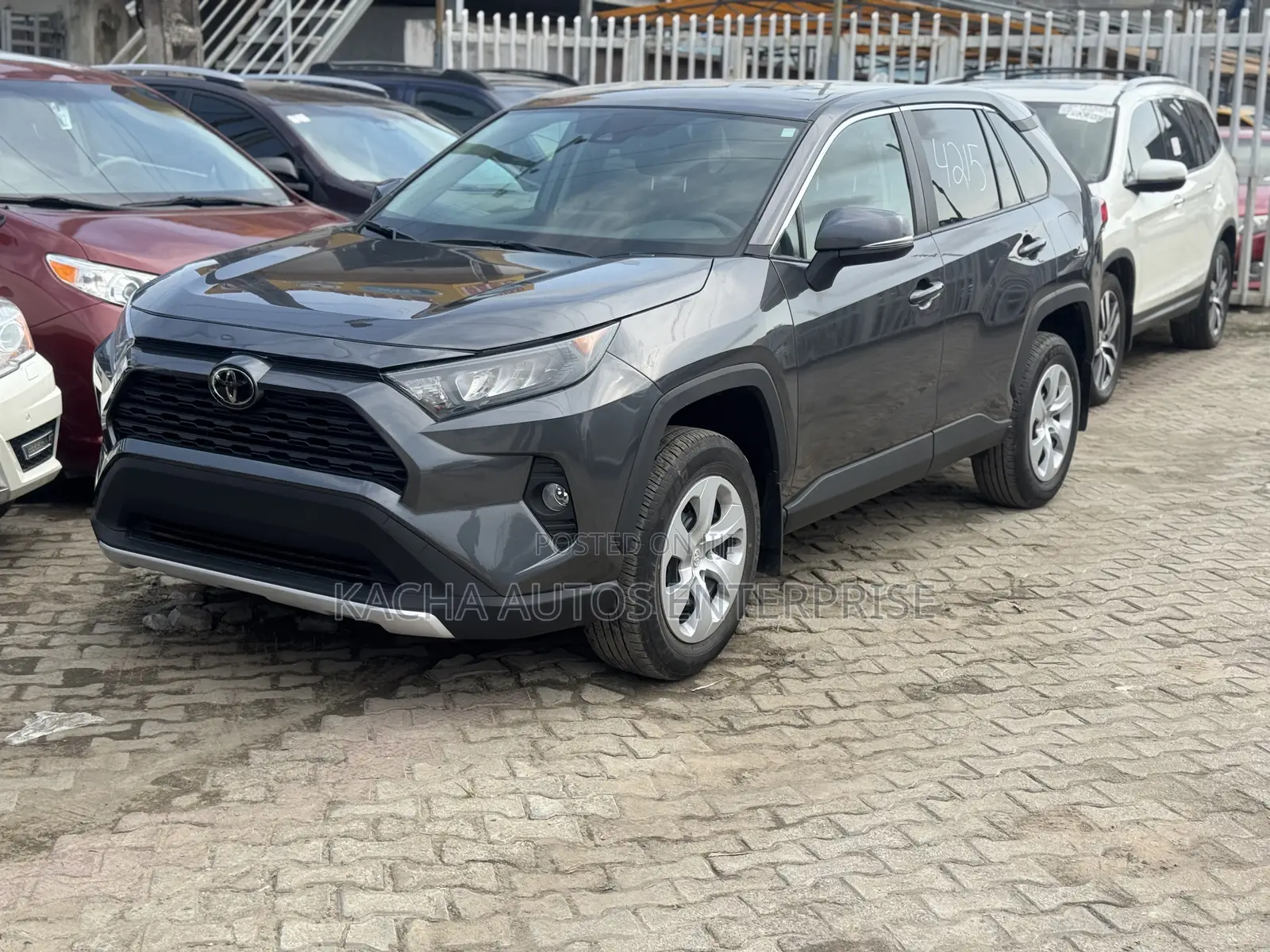 Toyota RAV4 2024 Gray