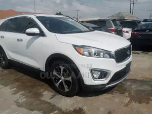 Kia Sorento 4dr SUV 2016 White