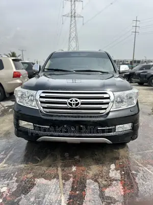 Toyota Land Cruiser 4.7 GX-R 2011 Black