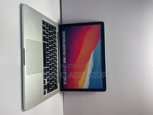 Laptop Apple MacBook Pro 2015 8GB Intel Core I5 SSD 256GB