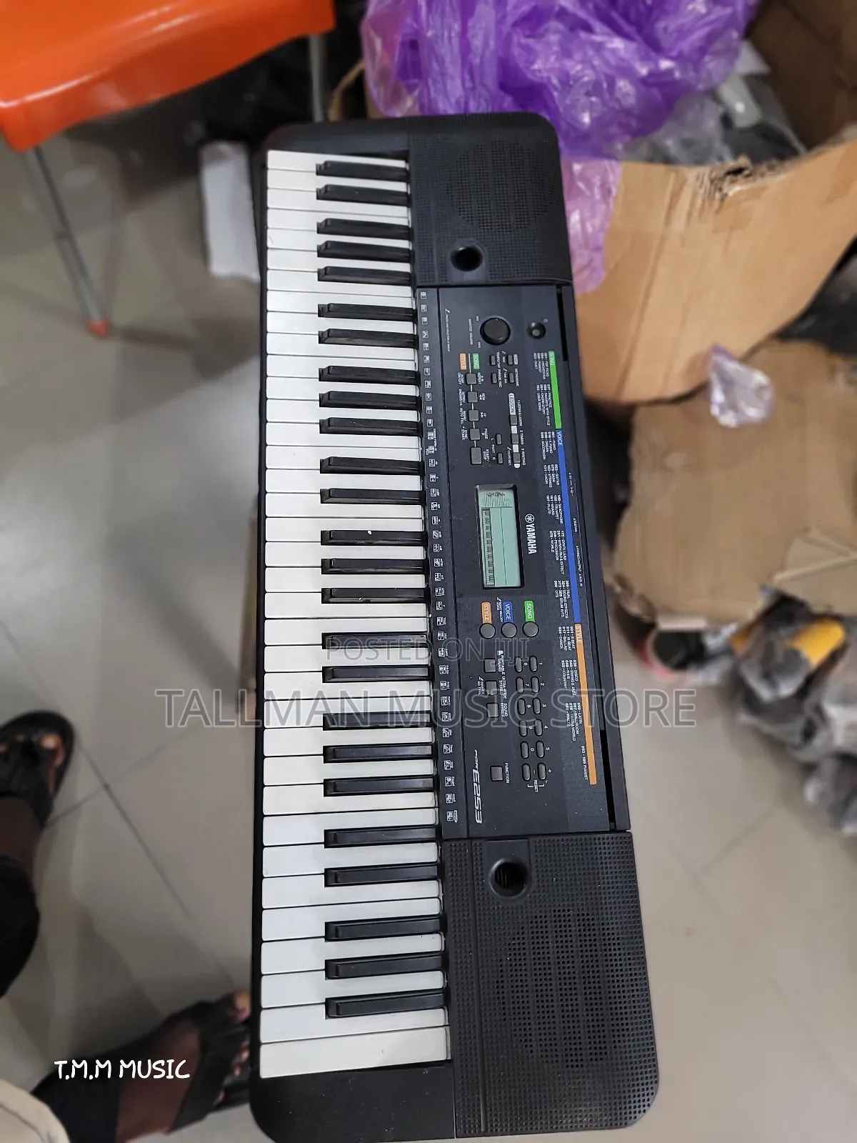 Yamaha PSR E253