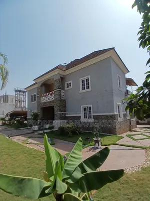 5bdrm Mansion in Naf Valley Estate for sale