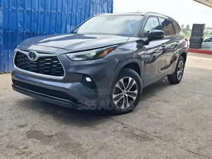 Toyota Highlander L 2022 Blue