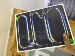 New Apple iPad Pro 13 (2025) 1 TB Black